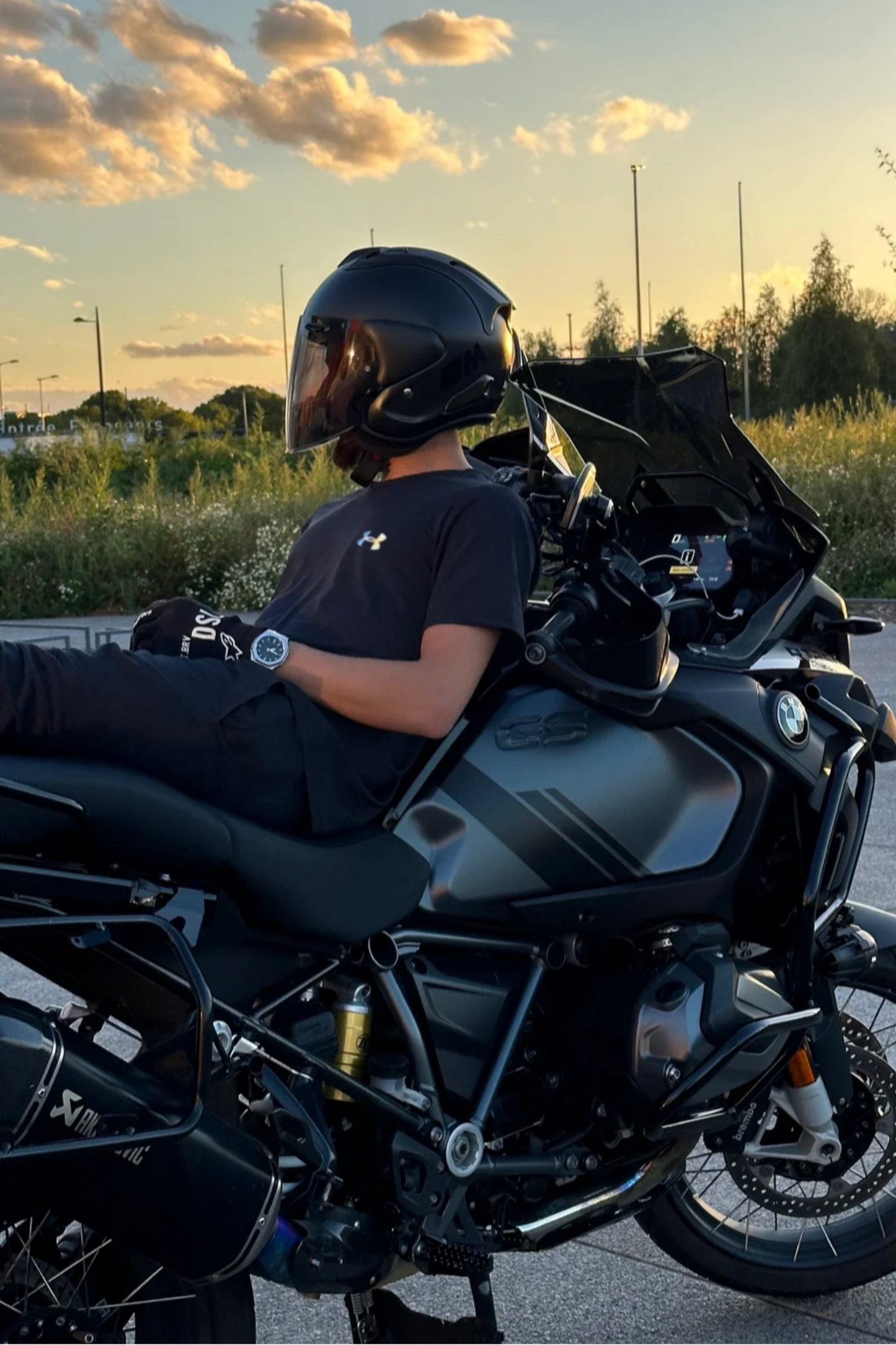 REFLECTIVEWEAR TRACKPANTS - BLACK